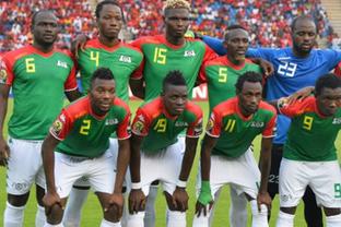 亚马尔全场数据：7射1正进1球，浪费1次空门良机（亚马尔全场表现：7次射门仅1次射正打入1球，错失一次空门良机）