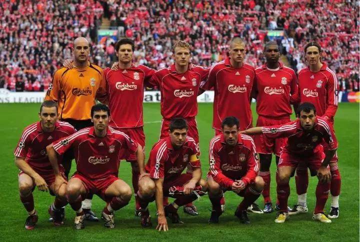 17岁273天，卡尔是拜仁队史德甲单场传射建功最年轻的球员（17岁273天！卡尔刷新拜仁纪录，成德甲单场传射最年轻球员）